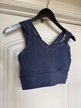 Supportive Navy V-Neck Sports Bralette with Mesh Accents